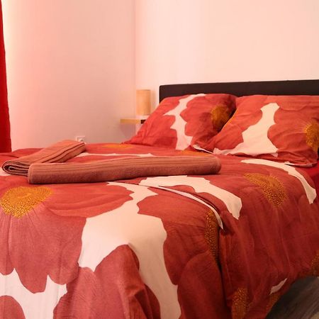 Saturne Apartman Saint-Quentin  Kültér fotó